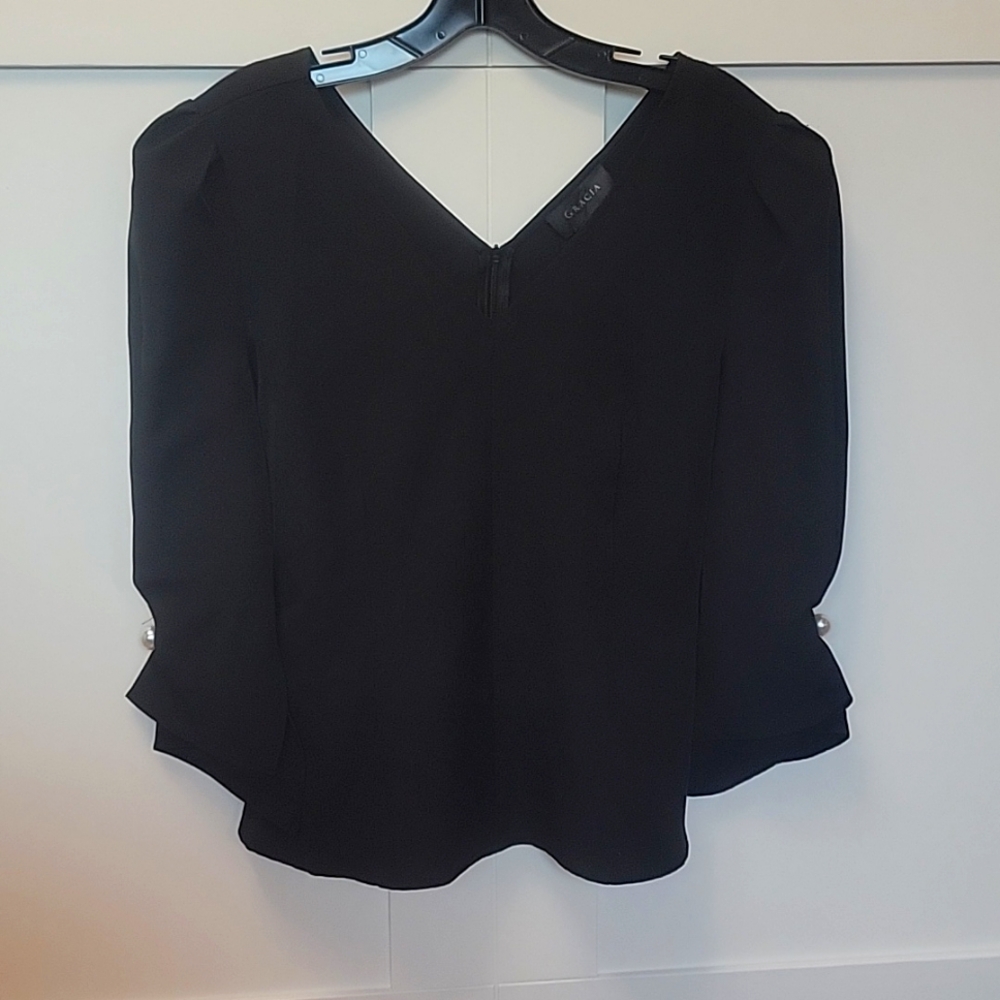 (NWT) Gracia Puff Sleeve Blouse (Size S)